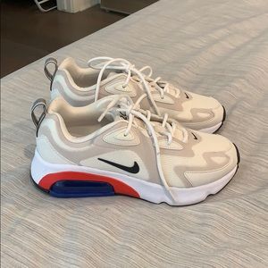 Nike Air Max 200 - Women’s Size 7